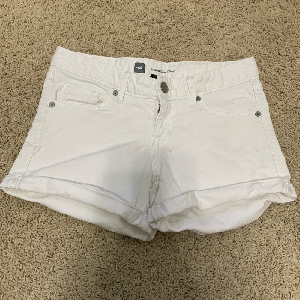 White jean shorts